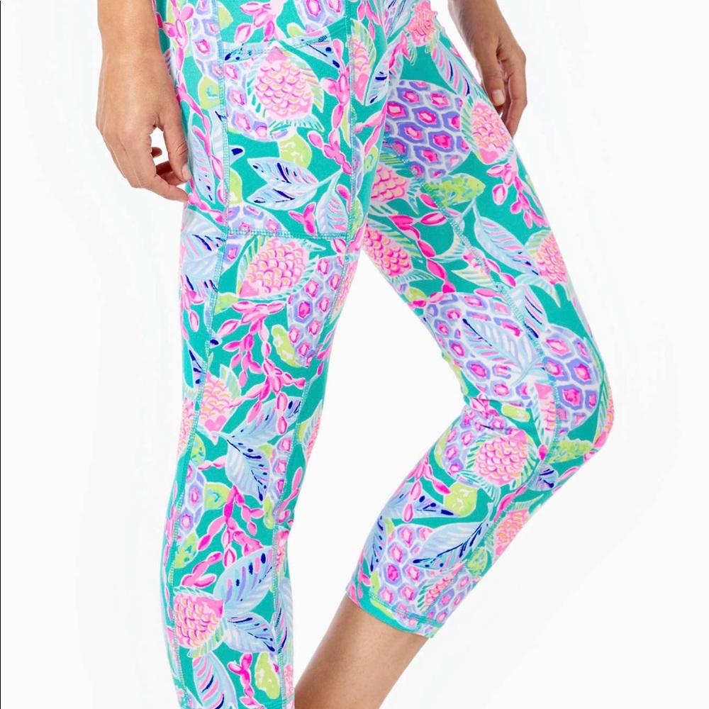 NWT Lilly Pulitzer weekender high rise crop